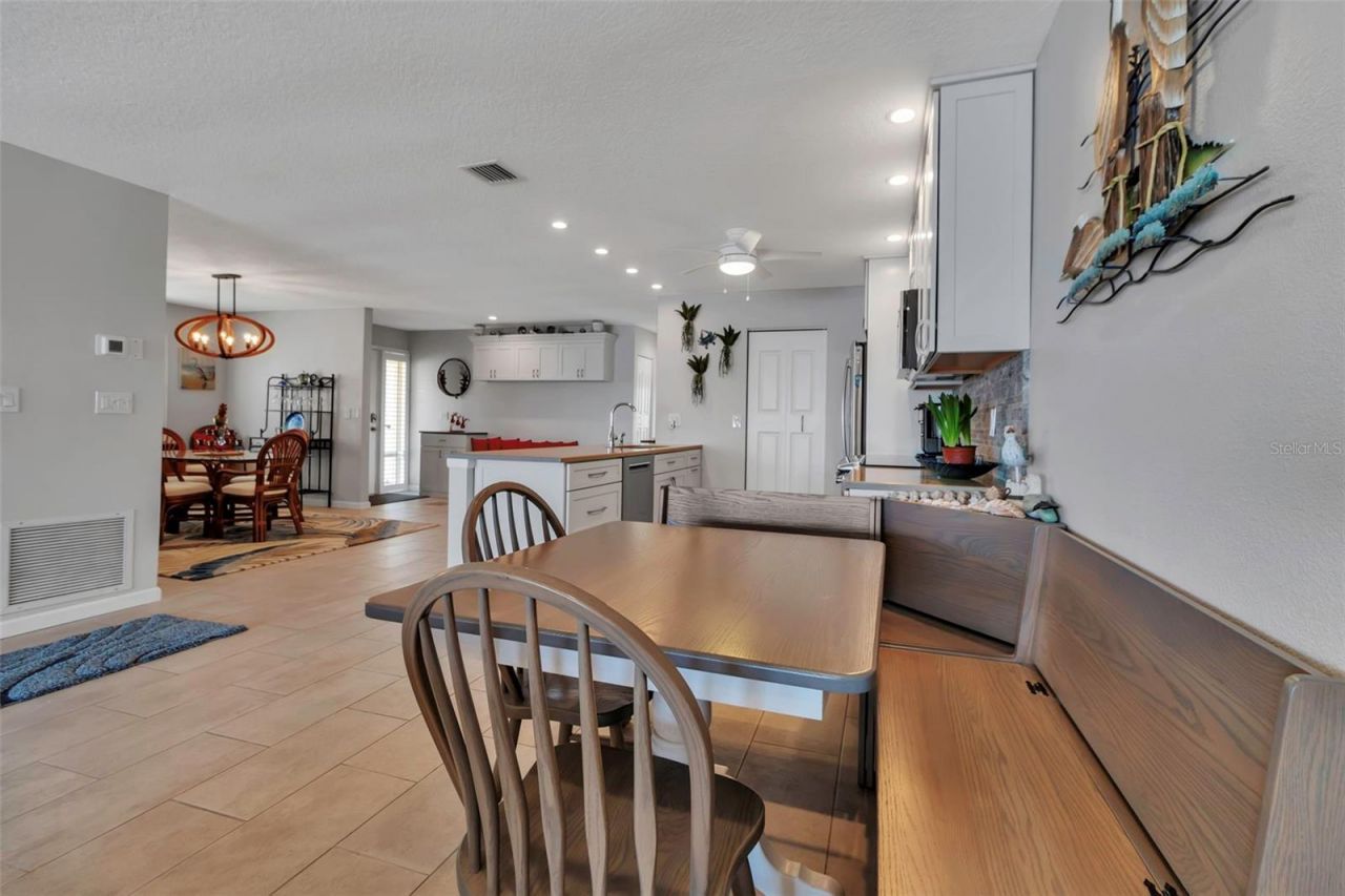 3420 Wild Oak Bay Boulevard, Unit 120, Bradenton, FL 34210 Photo