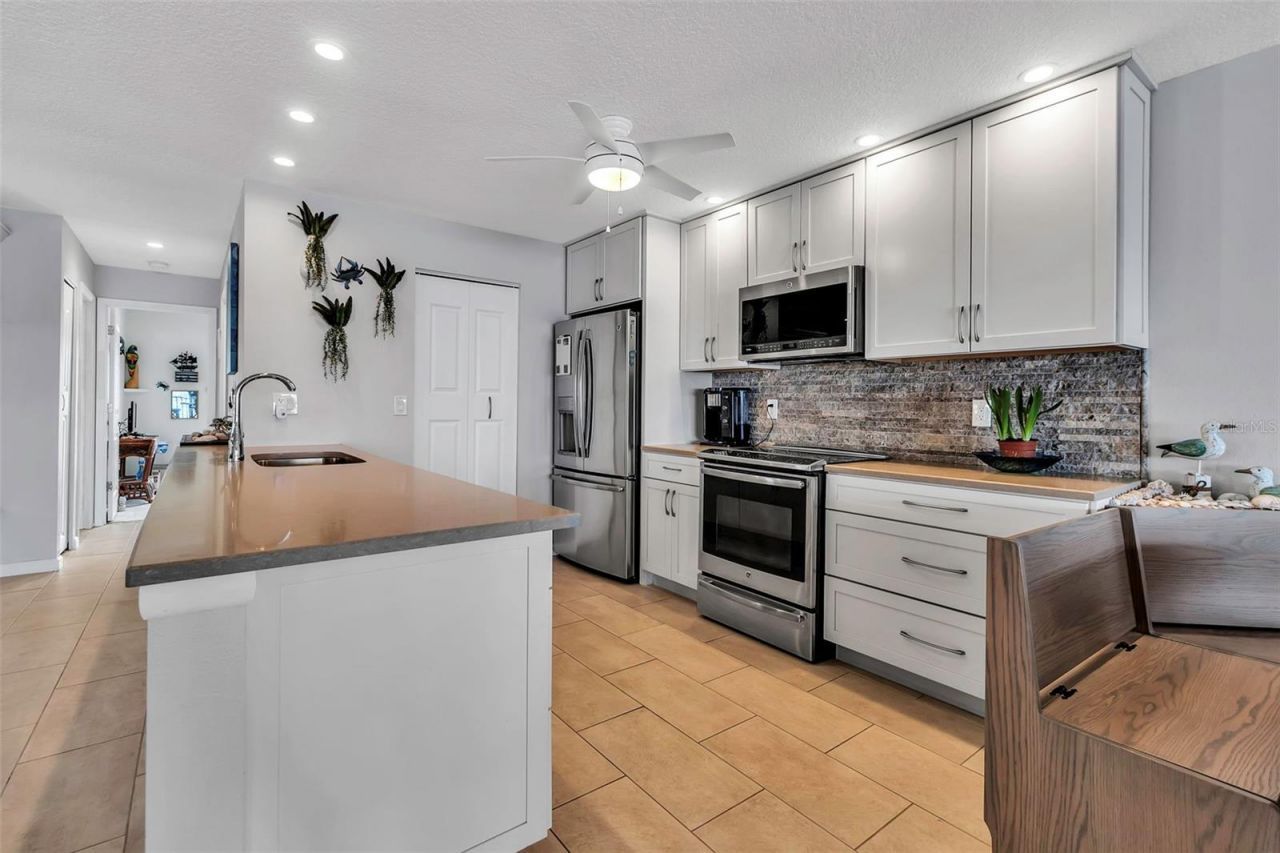 3420 Wild Oak Bay Boulevard, Unit 120, Bradenton, FL 34210 Photo