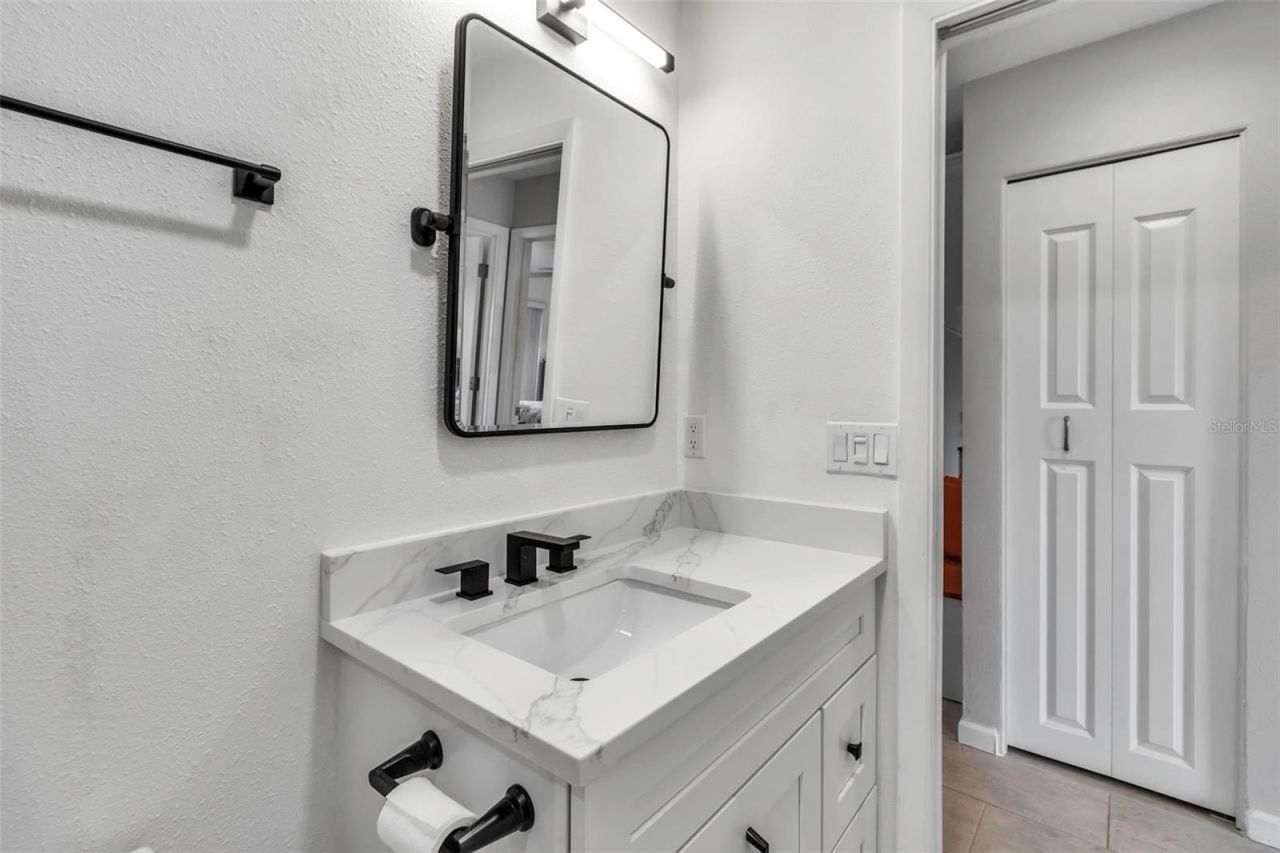 3420 Wild Oak Bay Boulevard, Unit 120, Bradenton, FL 34210 Photo