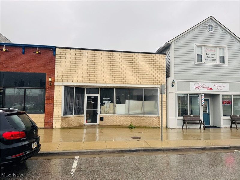 916 Broadway, Lorain, OH 44052 Photo 2