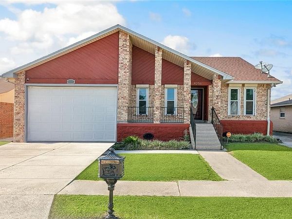 4056 PAIGE JANETTE Street, Harvey, LA 70058