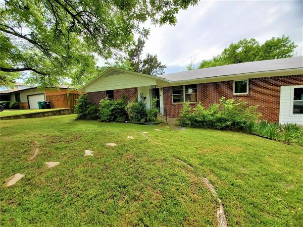 2115 Glenwood Lane, Denton, TX 76209