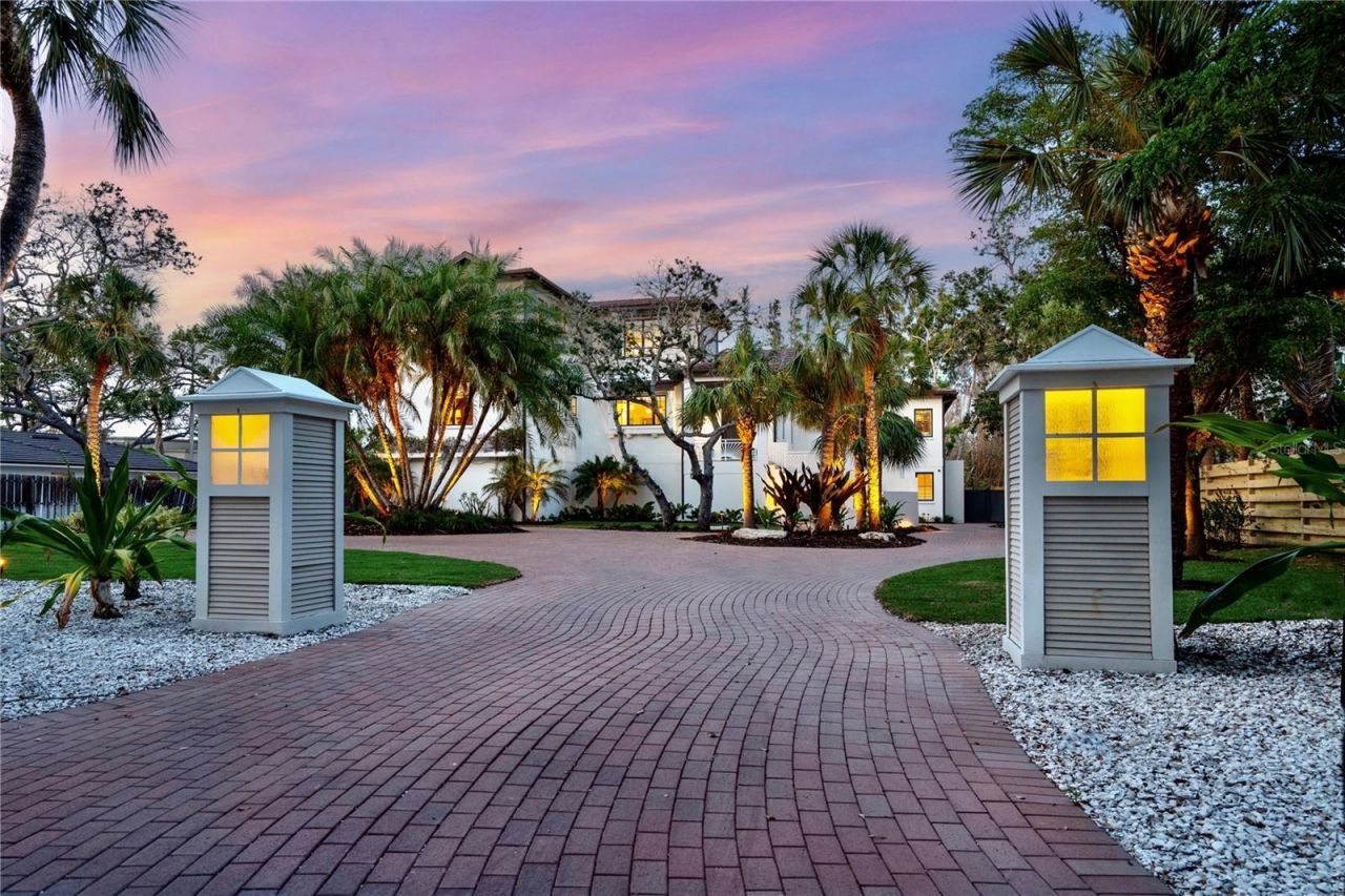 7333 Point Of Rocks Road, Sarasota, FL 34242 Photo