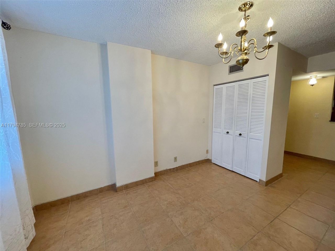 4330 Hillcrest Dr, Unit 214, Hollywood, FL 33021 Photo
