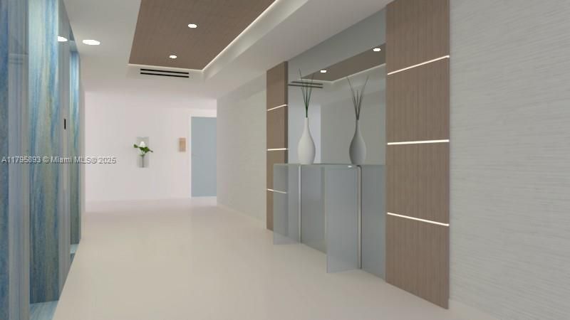 345 Ocean Dr, Unit 904, Miami Beach, FL 33139 Photo