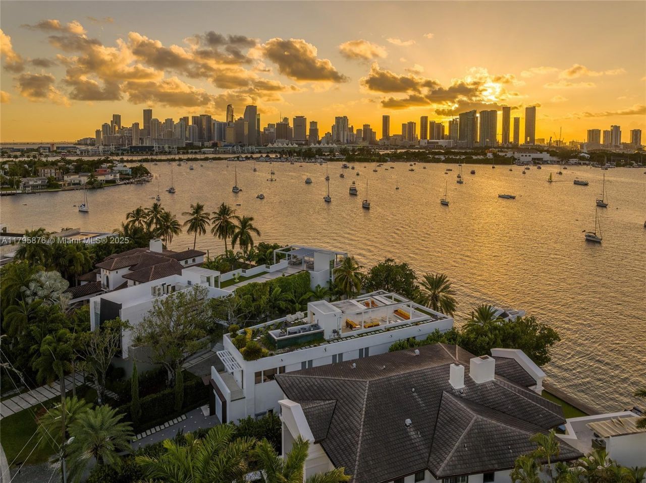 441 N Hibiscus Dr, Miami Beach, FL 33139 Photo