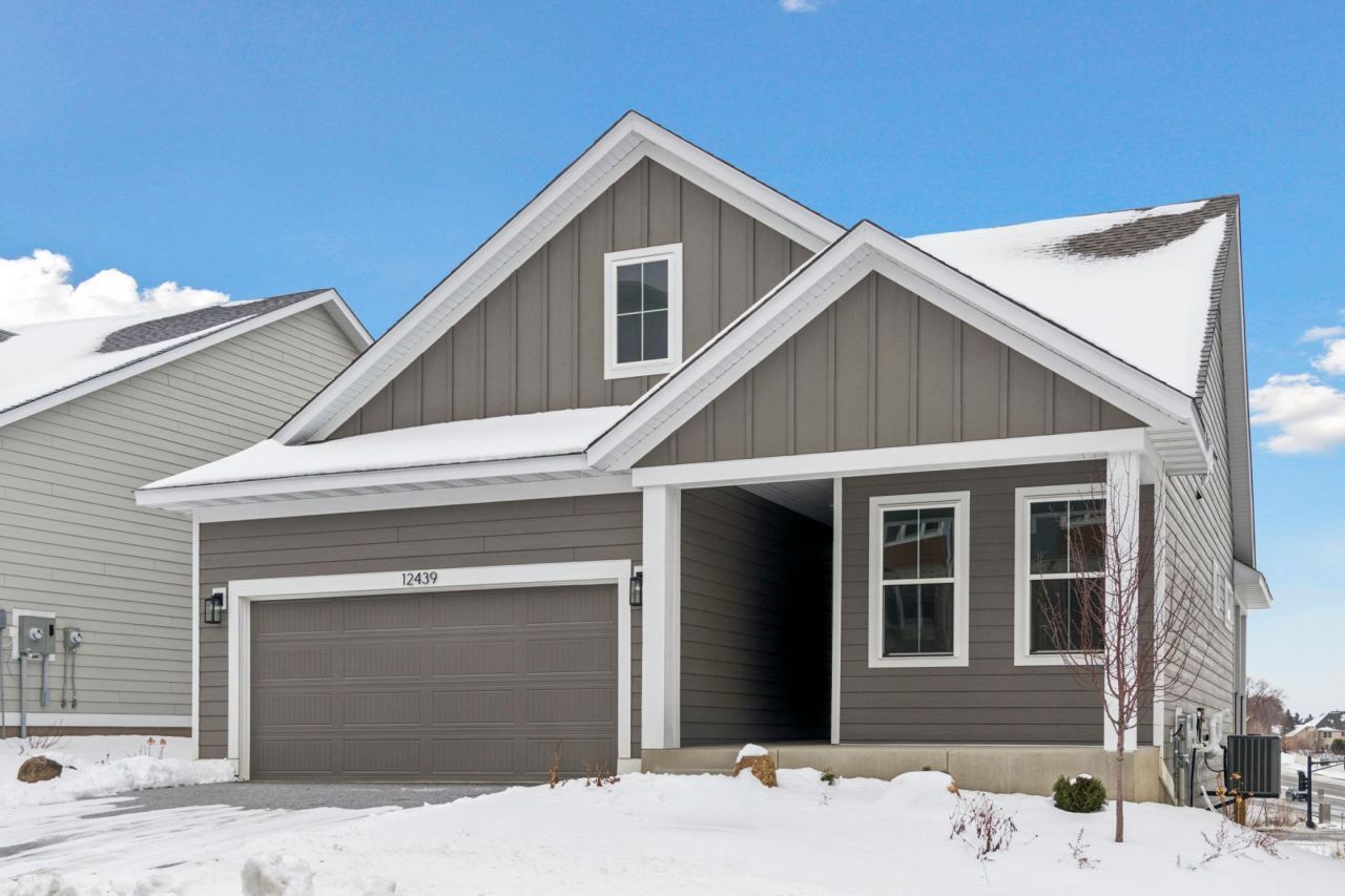 12439 Drayton Trail, Apple Valley, MN 55124 Main Photo