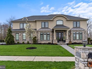 6522 PLOWMAN RIDGE, HARRISBURG, PA 17112