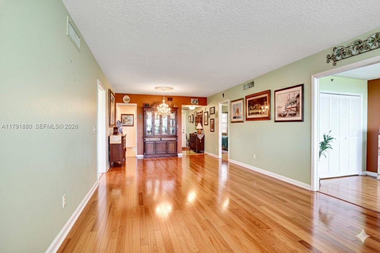 3520 Oaks Way, Unit 308, Pompano Beach, FL 33069 Photo