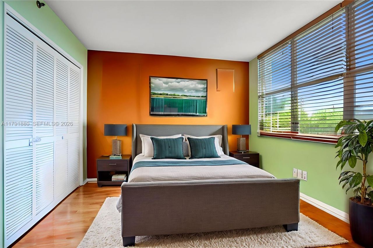 3520 Oaks Way, Unit 308, Pompano Beach, FL 33069 Photo