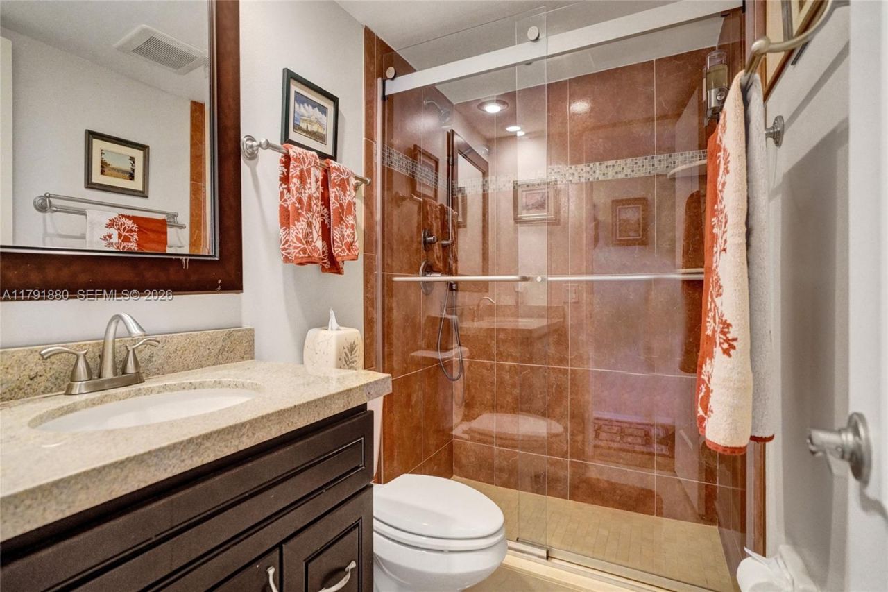 3520 Oaks Way, Unit 308, Pompano Beach, FL 33069 Photo