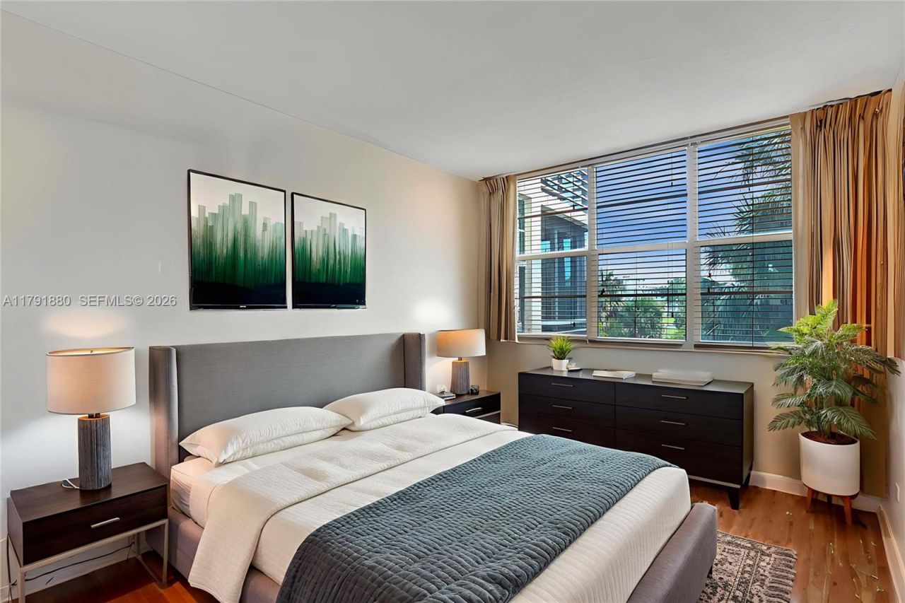 3520 Oaks Way, Unit 308, Pompano Beach, FL 33069 Photo