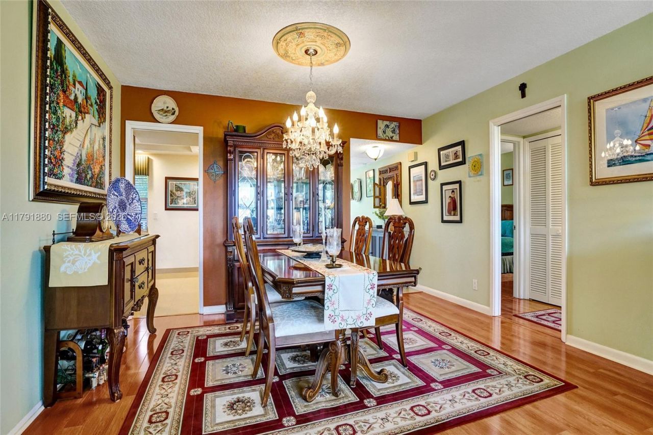 3520 Oaks Way, Unit 308, Pompano Beach, FL 33069 Photo