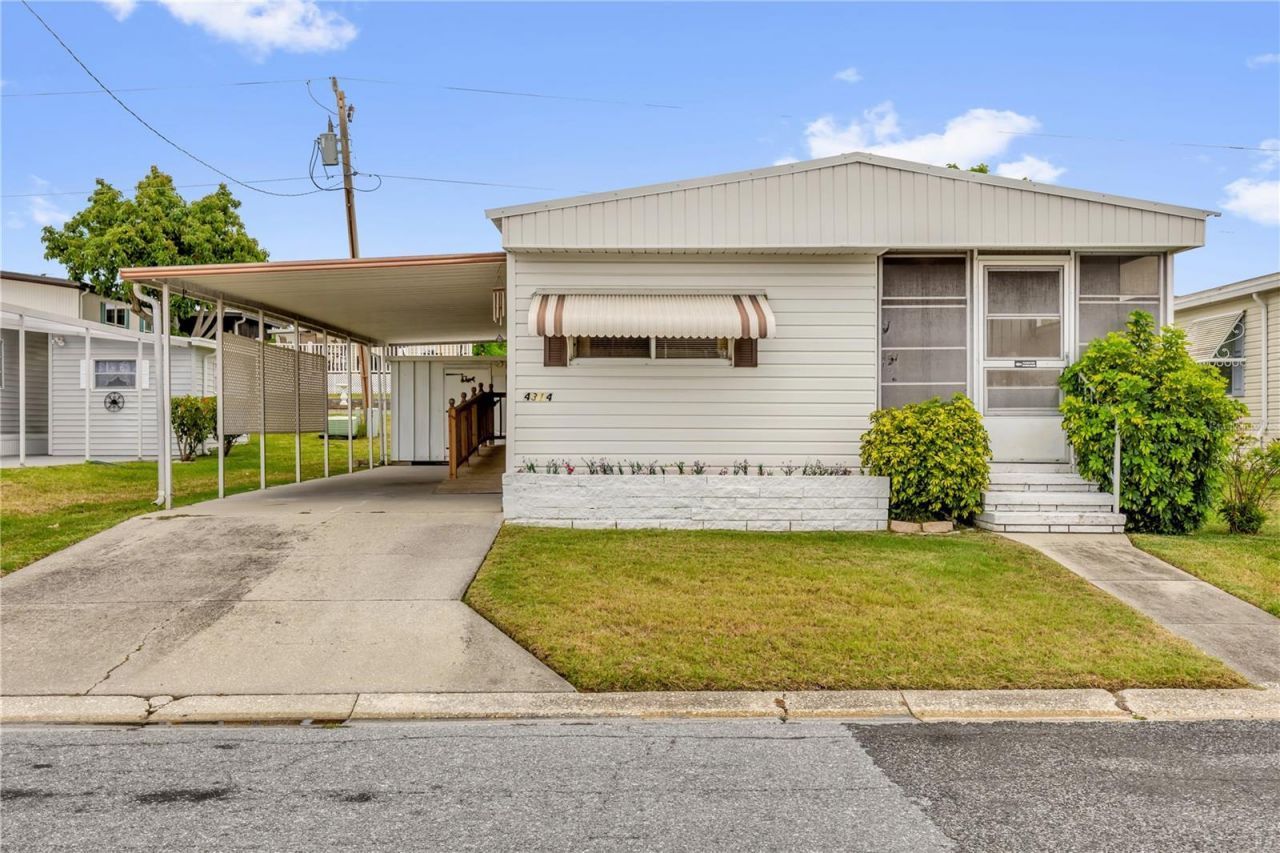 4314 12th Street Court E, Ellenton, FL 34222 Main Photo