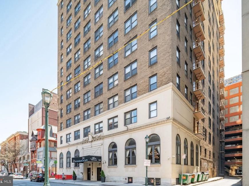 1324 Locust Street, Unit 619, Philadelphia, PA 19107 Main Photo