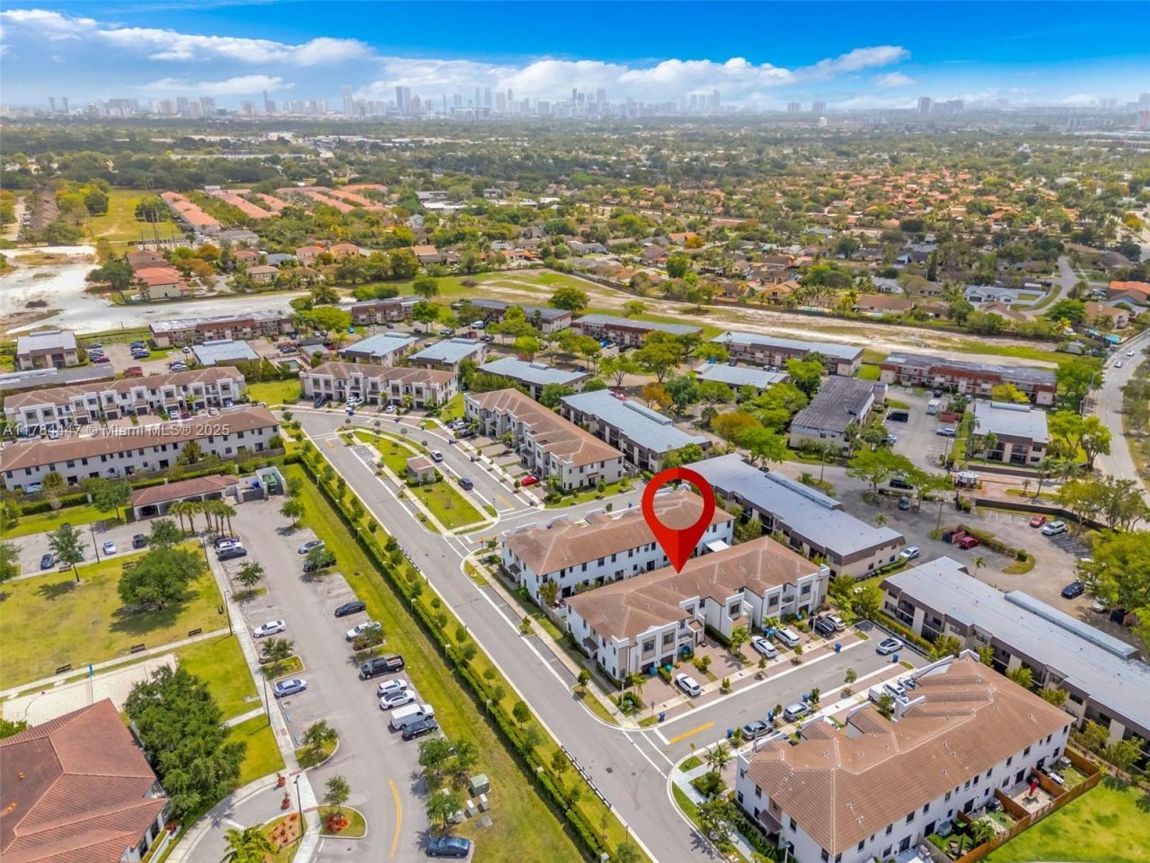 20865 NE 7th Ct, Miami, FL 33179 Photo