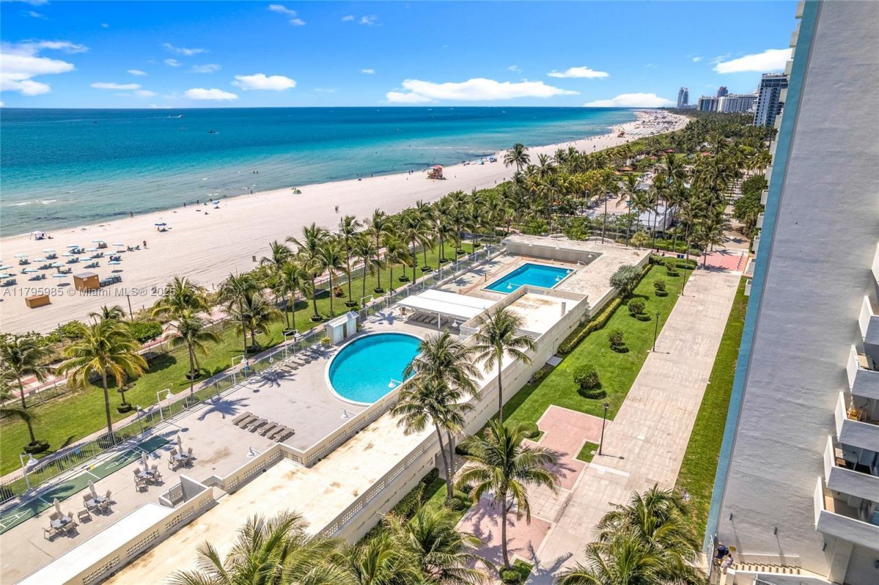 2899 Collins Ave, Unit 1218, Miami Beach, FL 33140 Photo