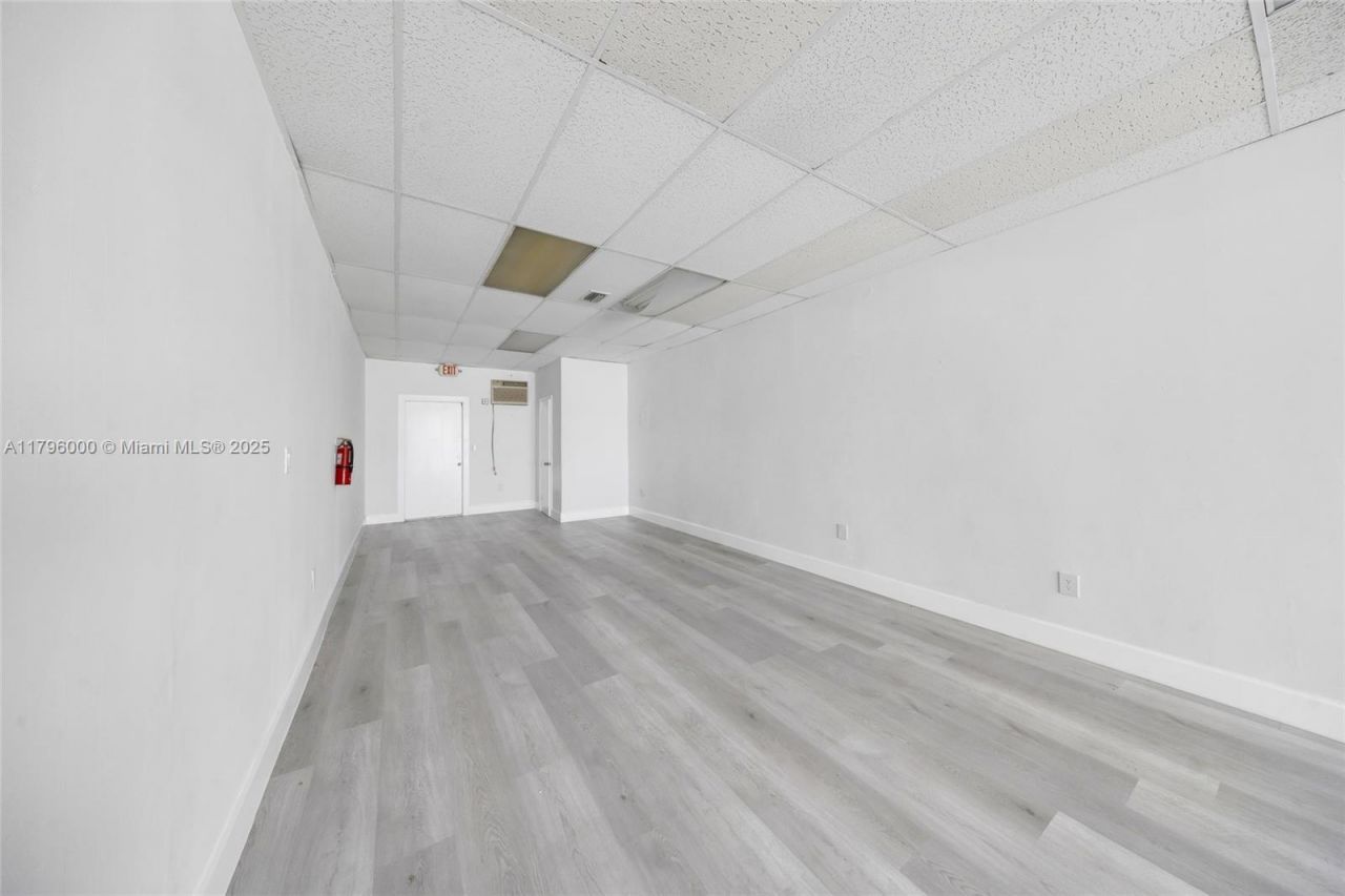 752 W Flagler St, Miami, FL 33130 Photo