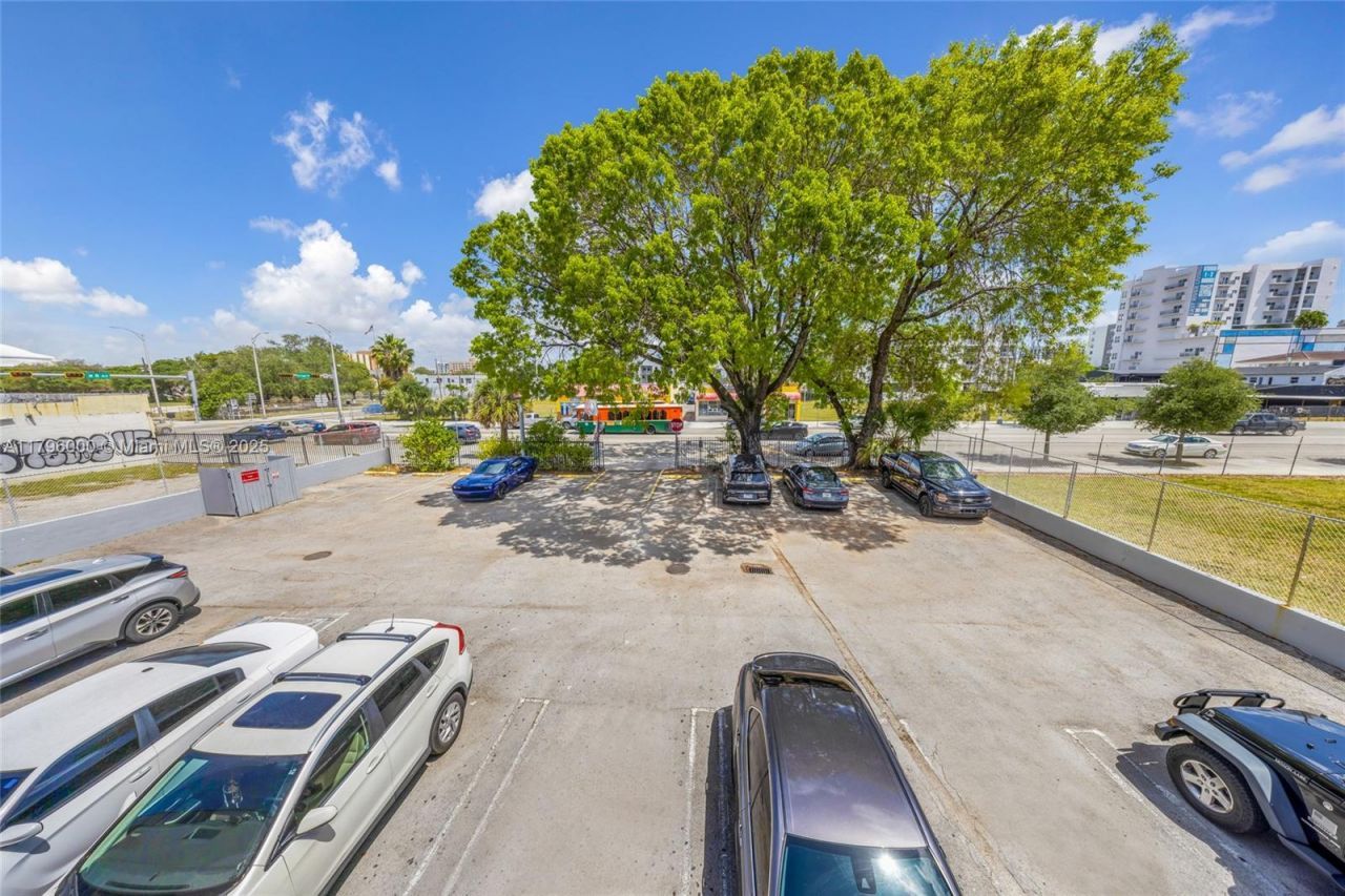 752 W Flagler St, Miami, FL 33130 Photo