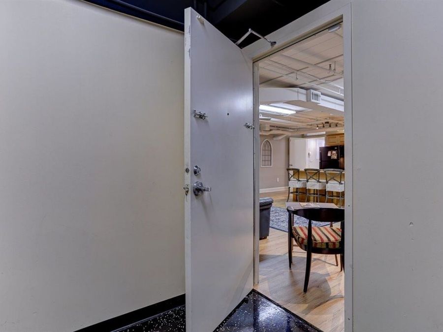 Property Image 32