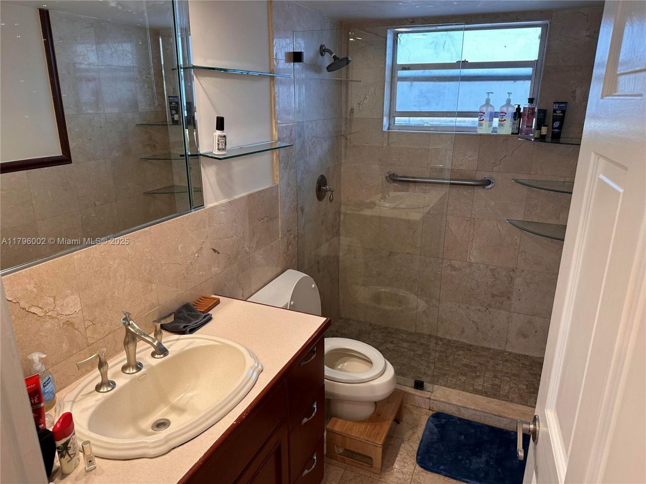 1605 Pennsylvania Ave, Unit 303, Miami Beach, FL 33139 Photo