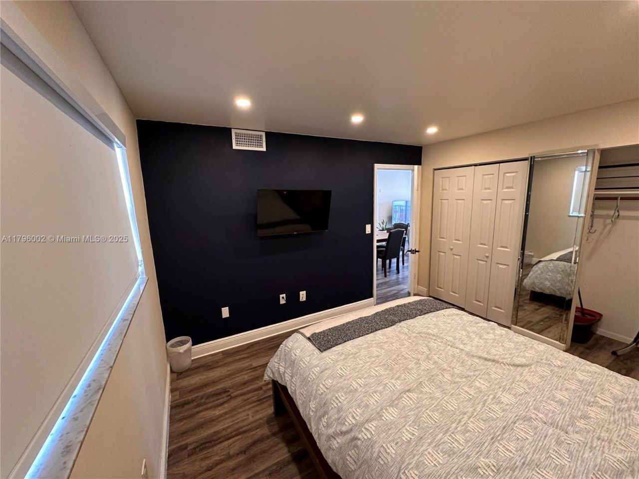 1605 Pennsylvania Ave, Unit 303, Miami Beach, FL 33139 Photo