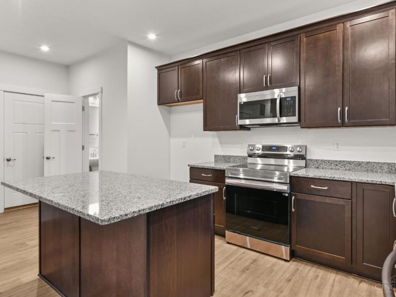 8762 Foxglove Lane, Miami Twp, OH 45002 Photo 27