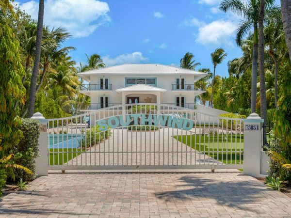 75851 Overseas Highway, ISLAMORADA, FL 33036