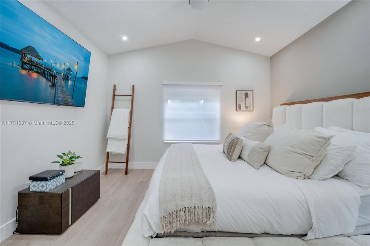 11334 NW 53rd Ln, Doral, FL 33178 Photo