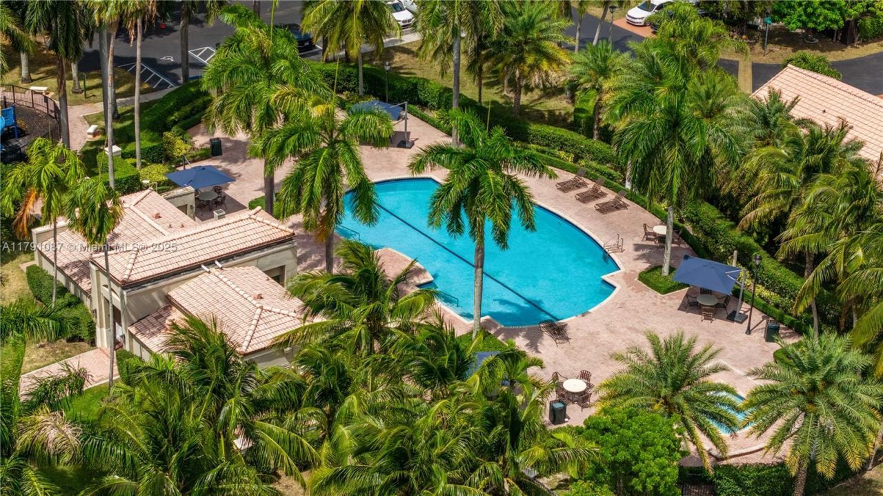 11334 NW 53rd Ln, Doral, FL 33178 Photo