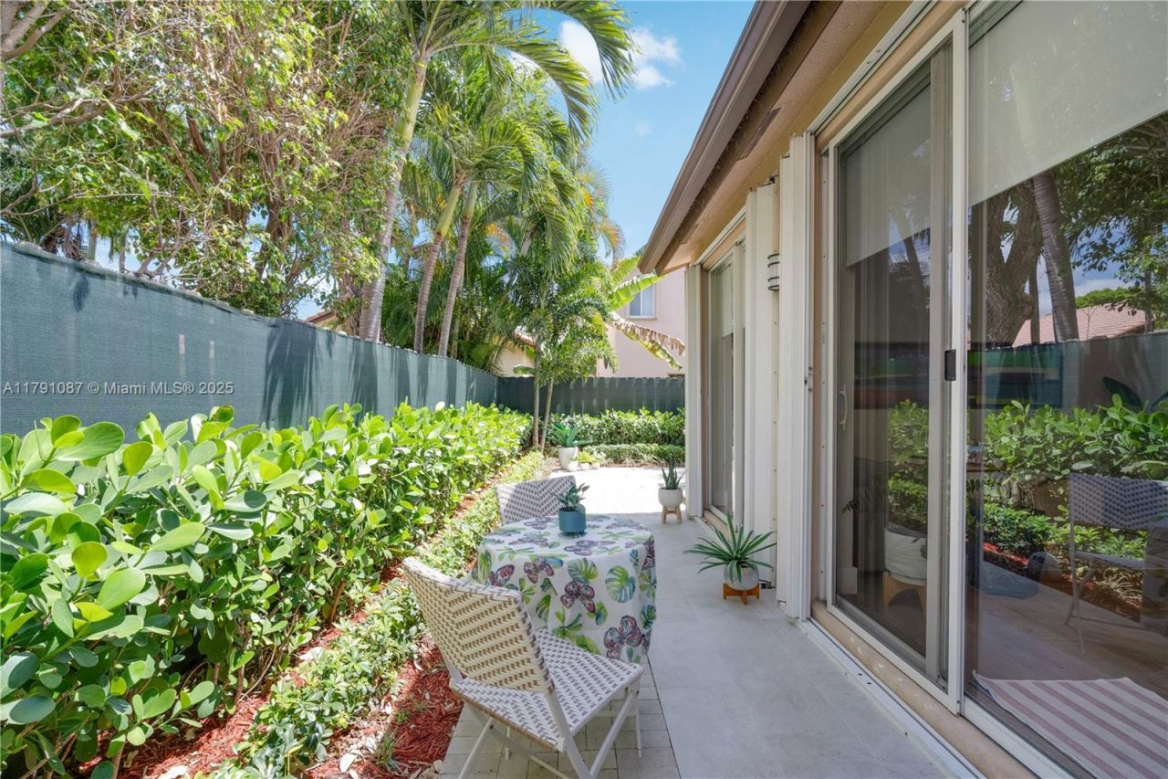 11334 NW 53rd Ln, Doral, FL 33178 Photo