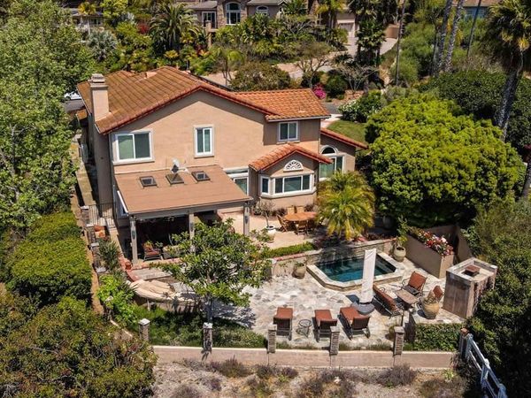 3245 Brookside Ln, Encinitas, CA 92024