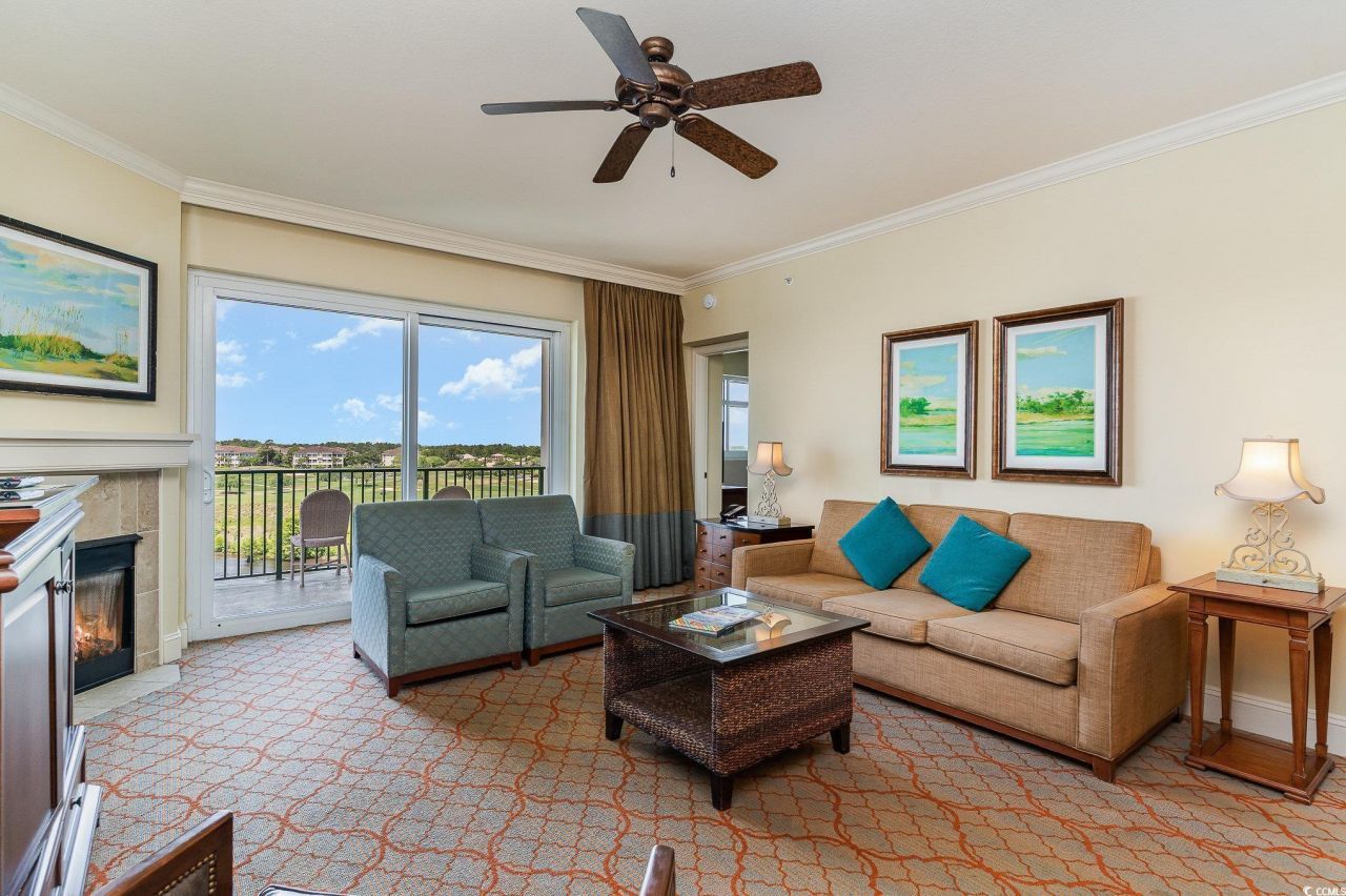 8121 Amalfi Pl. Photo 10