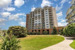 8121 Amalfi Pl. photo 4