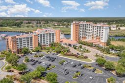 8121 Amalfi Pl. photo 4