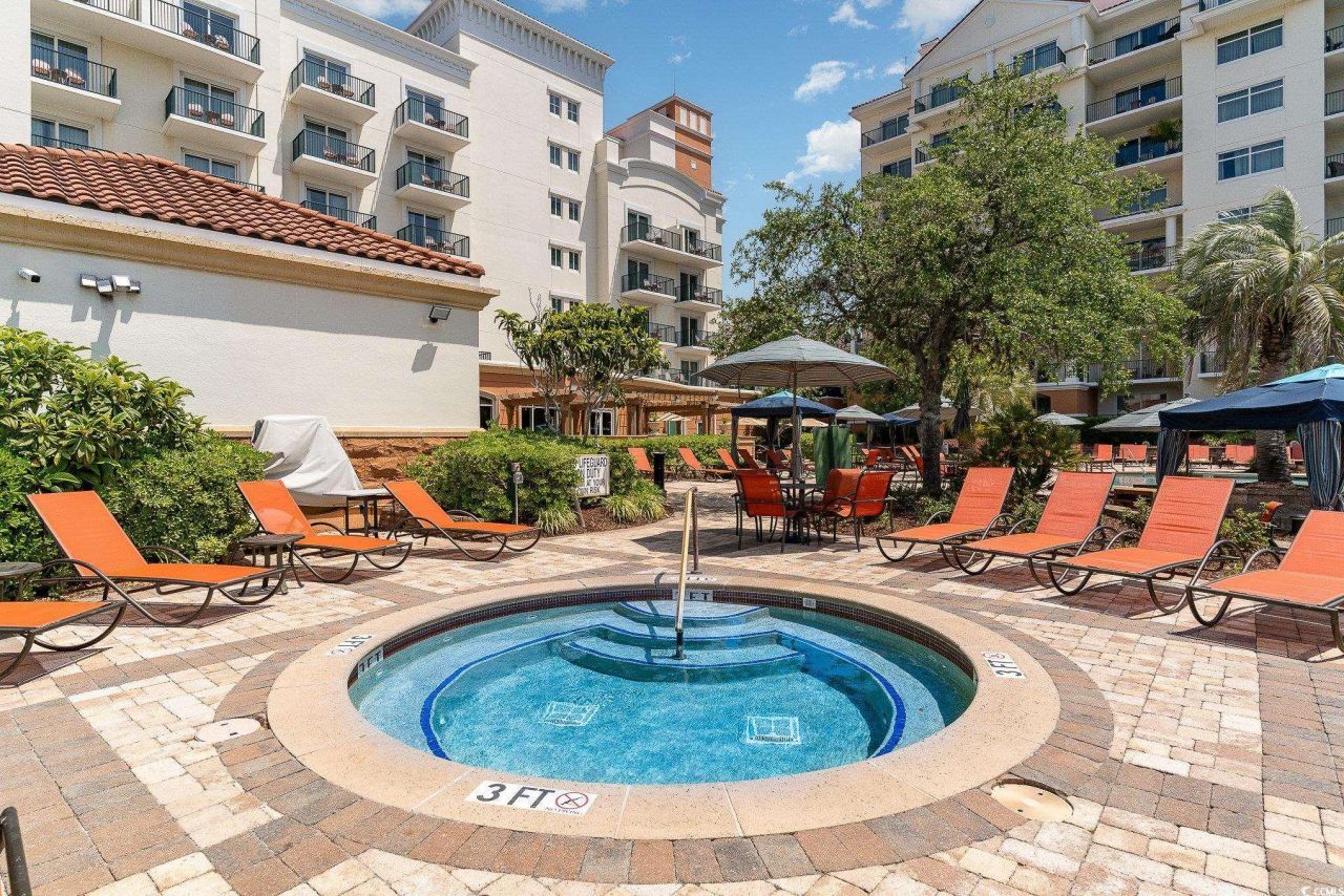 8121 Amalfi Pl. Photo 39