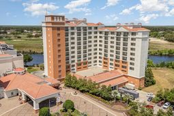 8121 Amalfi Pl. photo 4