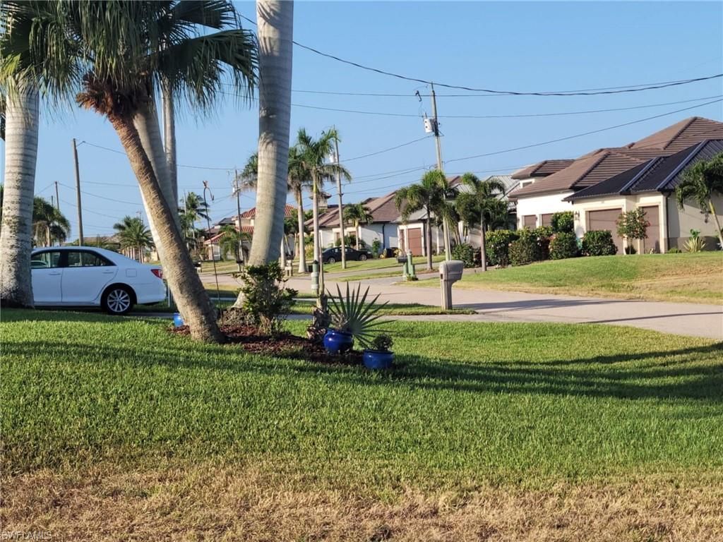 1707 NW 44th Ave, Cape Coral, FL 33993 Photo