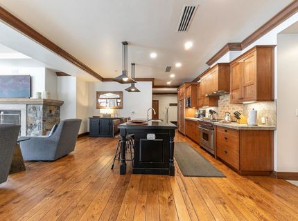 5001 Northstar Drive, Truckee, CA 96161 Photo