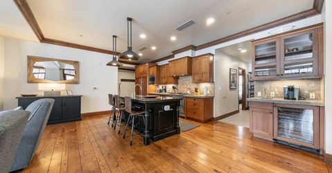 5001 Northstar Drive, Truckee, CA 96161 Photo