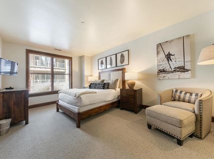 5001 Northstar Drive, Truckee, CA 96161 Photo