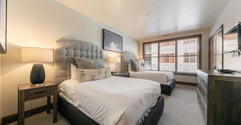 5001 Northstar Drive, Truckee, CA 96161 Photo