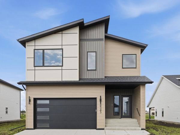 8343 61st Street S, Horace, ND 58047