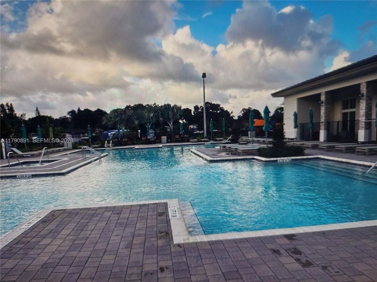 12234 NW 23rd Path, Miami, FL 33167 Photo