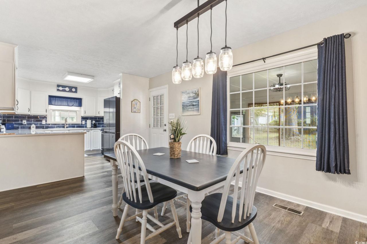 605 62nd Ave. N Photo 13