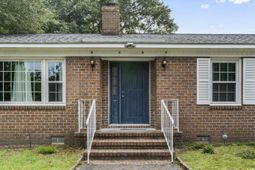 605 62nd Ave. N photo 4