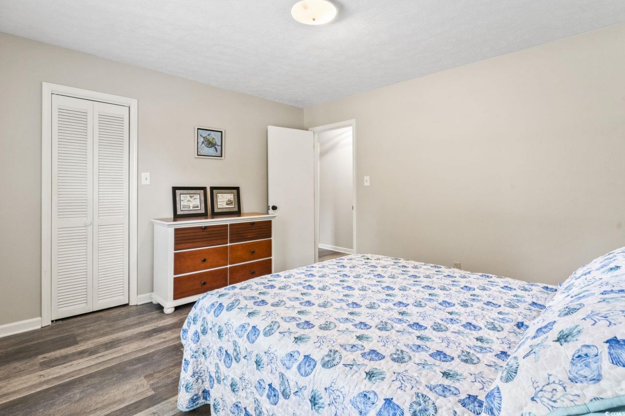 605 62nd Ave. N Photo 21