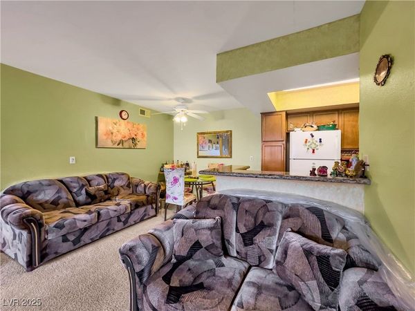 1455 E Katie Avenue, Unit K14, Las Vegas, NV 89119