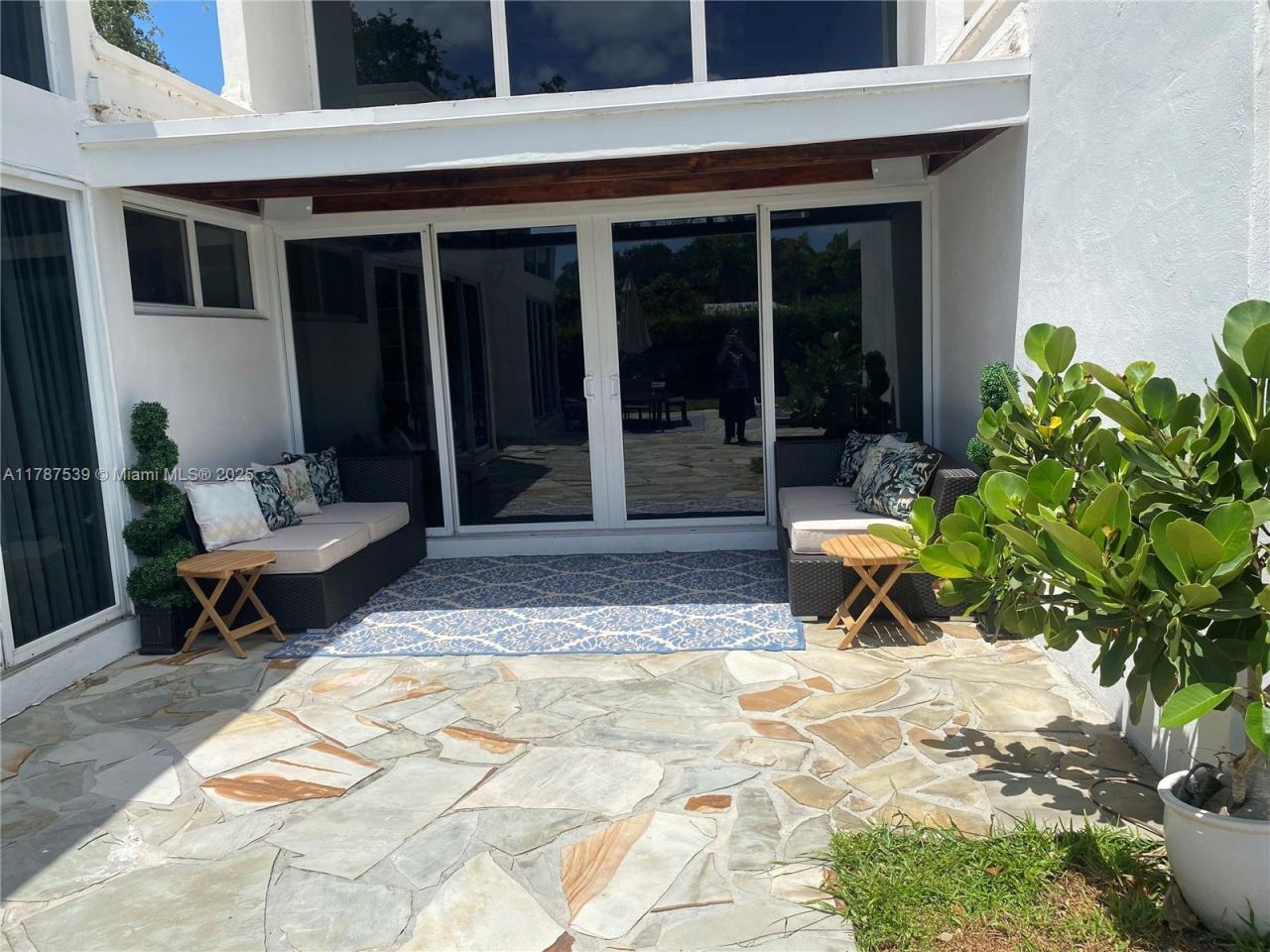 4050 NE 25th Ave, Lighthouse Point, FL 33064 Photo