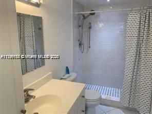 300 Bayview Dr, Unit 508, Sunny Isles Beach, FL 33160 Photo